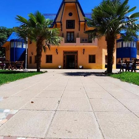 Hotel El Volcan Екстериор снимка